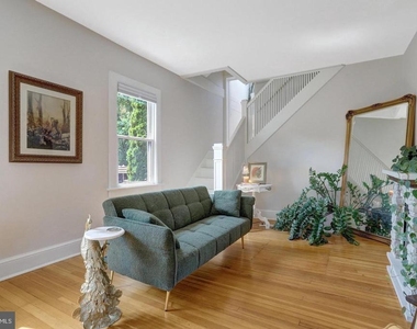 915 20th Street S - Photo Thumbnail 7