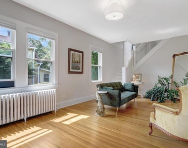 915 20th Street S - Photo Thumbnail 8