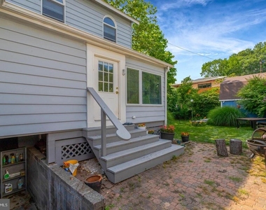 915 20th Street S - Photo Thumbnail 81
