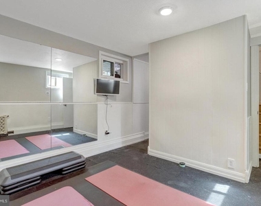 915 20th Street S - Photo Thumbnail 36