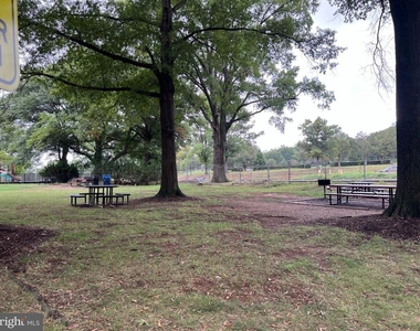 1021 Arlington Boulevard - Photo Thumbnail 40