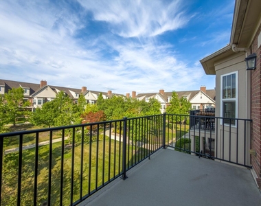 25552 Portico Lane - Photo Thumbnail 5