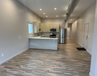 105 Beeson Street - Photo Thumbnail 1