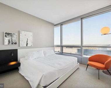 2930 Walnut Street - Photo Thumbnail 9