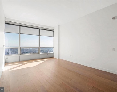 2930 Walnut Street - Photo Thumbnail 19