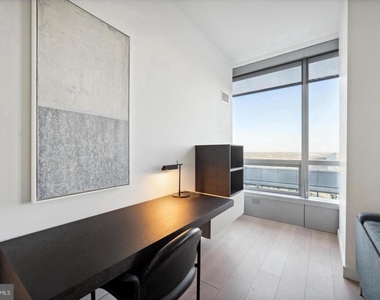 2930 Walnut Street - Photo Thumbnail 23