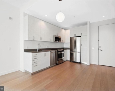 2930 Walnut Street - Photo Thumbnail 8