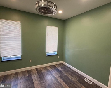 2643 N Mascher Street - Photo Thumbnail 15