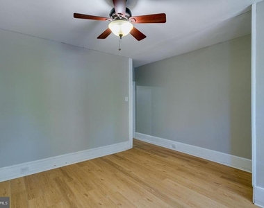 156 East Street - Photo Thumbnail 2