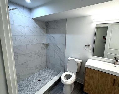 2524 Cecil B Moore Avenue - Photo Thumbnail 19