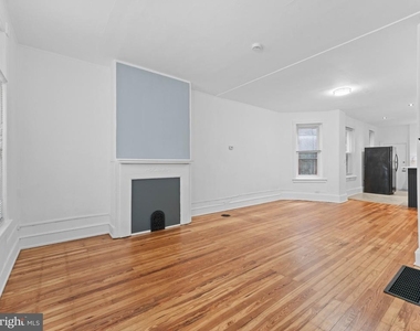 1618 S 54th Street - Photo Thumbnail 5