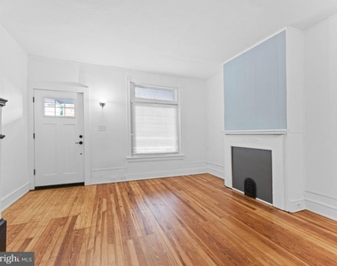 1618 S 54th Street - Photo Thumbnail 7