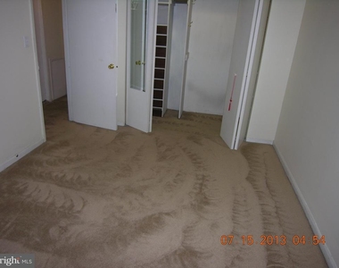 289 Greenough Street - Photo Thumbnail 5