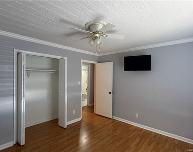 6746 Irongate Drive - Photo Thumbnail 11