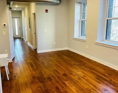 6090 Drexel Road - Photo Thumbnail 2