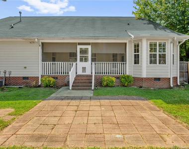 1406 Averton Court - Photo Thumbnail 23