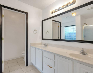 1406 Averton Court - Photo Thumbnail 12