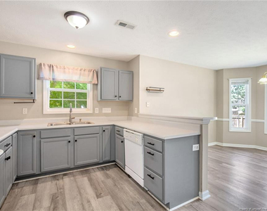 1406 Averton Court - Photo Thumbnail 8