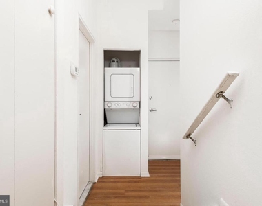 2031-5 South Street - Photo Thumbnail 16