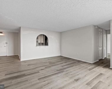 1500 Locust Street - Photo Thumbnail 15
