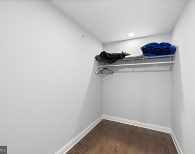 1535 S Capitol Street - Photo Thumbnail 18