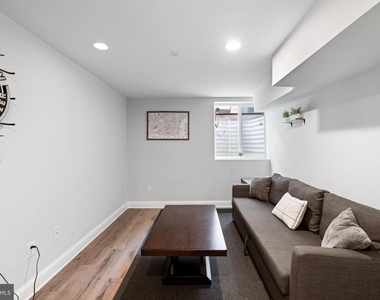 1535 S Capitol Street - Photo Thumbnail 23