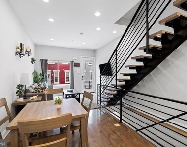 1535 S Capitol Street - Photo Thumbnail 4
