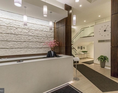 1420 Locust Street - Photo Thumbnail 13