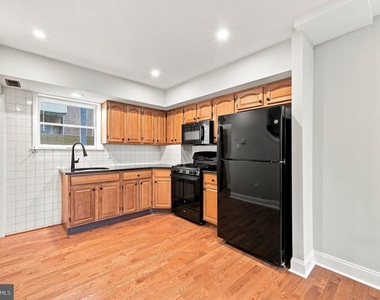 3256 Emery Street - Photo Thumbnail 5