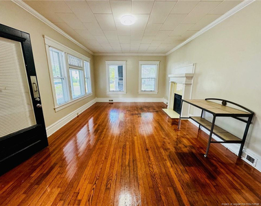 806 Caldwell Street - Photo Thumbnail 4