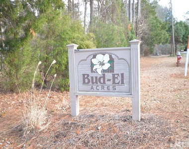 211 Lake Drive - Photo Thumbnail 24