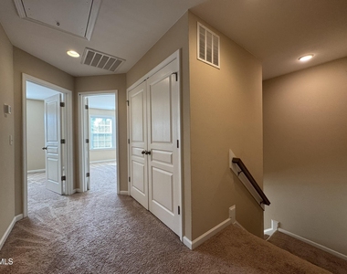 1122 Myers Point Drive - Photo Thumbnail 24
