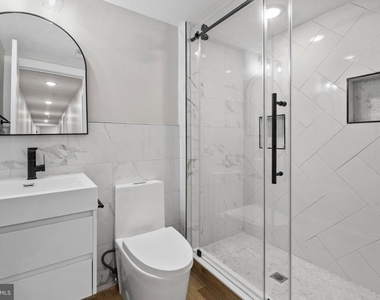 871 N Preston Street - Photo Thumbnail 6