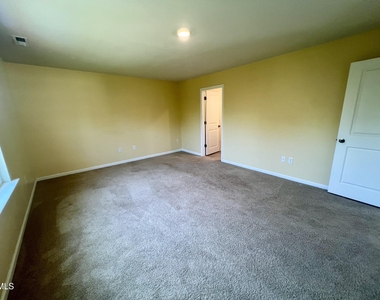 41 River Bank Road - Photo Thumbnail 22