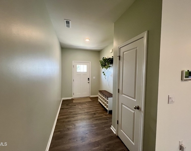 41 River Bank Road - Photo Thumbnail 3