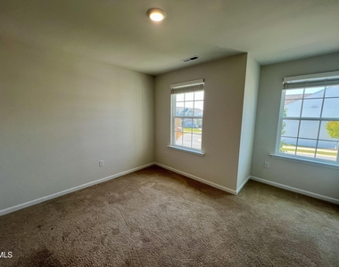 41 River Bank Road - Photo Thumbnail 31