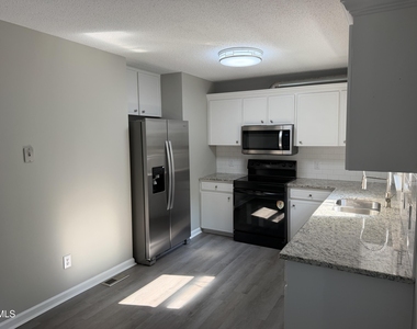 7612 Wheatland Drive - Photo Thumbnail 6