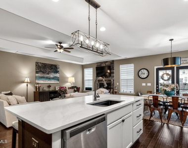 405 Hickory Run Lane - Photo Thumbnail 18