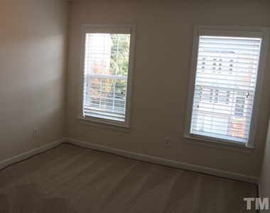 303 Kirkeenan Circle - Photo Thumbnail 19