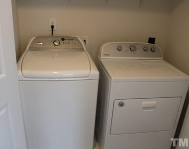 303 Kirkeenan Circle - Photo Thumbnail 21