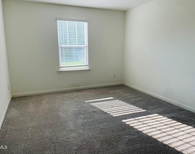 334 Summer Ranch Drive - Photo Thumbnail 26