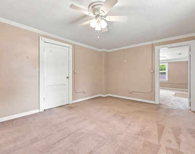 101 E Woodall Street - Photo Thumbnail 17