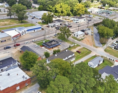 101 E Woodall Street - Photo Thumbnail 26