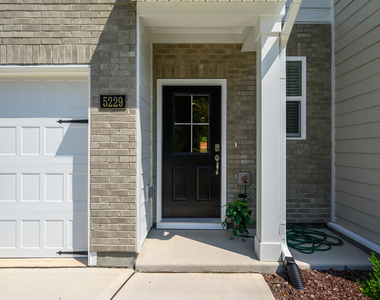 5229 Red Crimson Drive - Photo Thumbnail 2