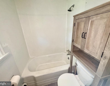 266 S 5th Street - Photo Thumbnail 3