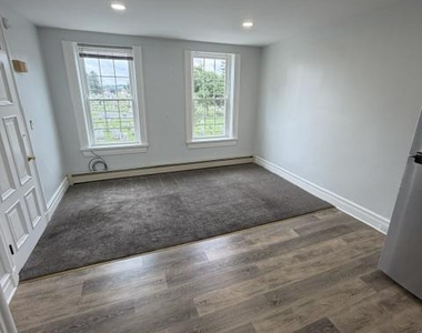 665 Locust Street - Photo Thumbnail 1