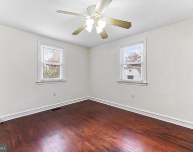 2910 Naamans Creek Road - Photo Thumbnail 4