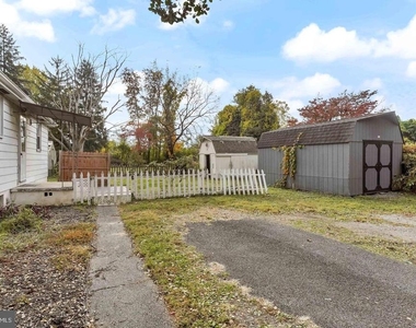 2910 Naamans Creek Road - Photo Thumbnail 2