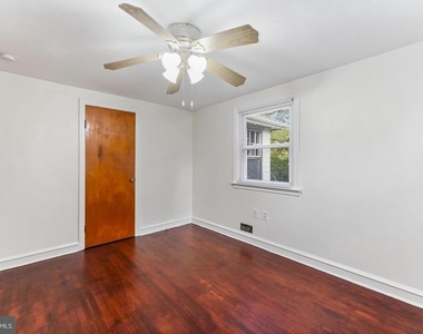 2910 Naamans Creek Road - Photo Thumbnail 10