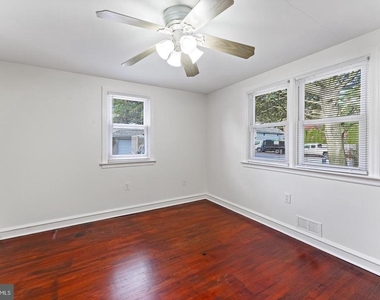 2910 Naamans Creek Road - Photo Thumbnail 11